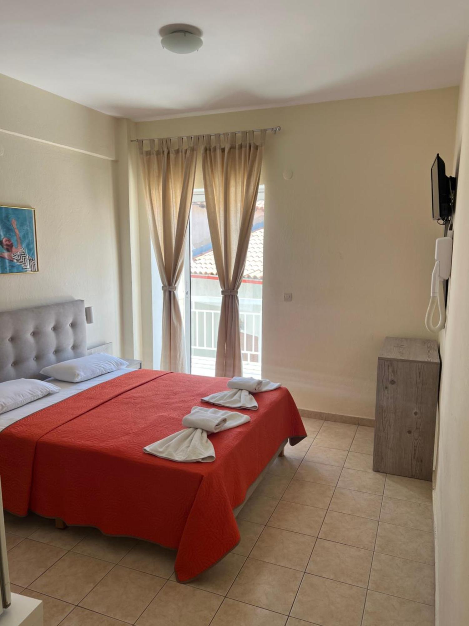 Simotel Ermis CChanioti Exteriér fotografie